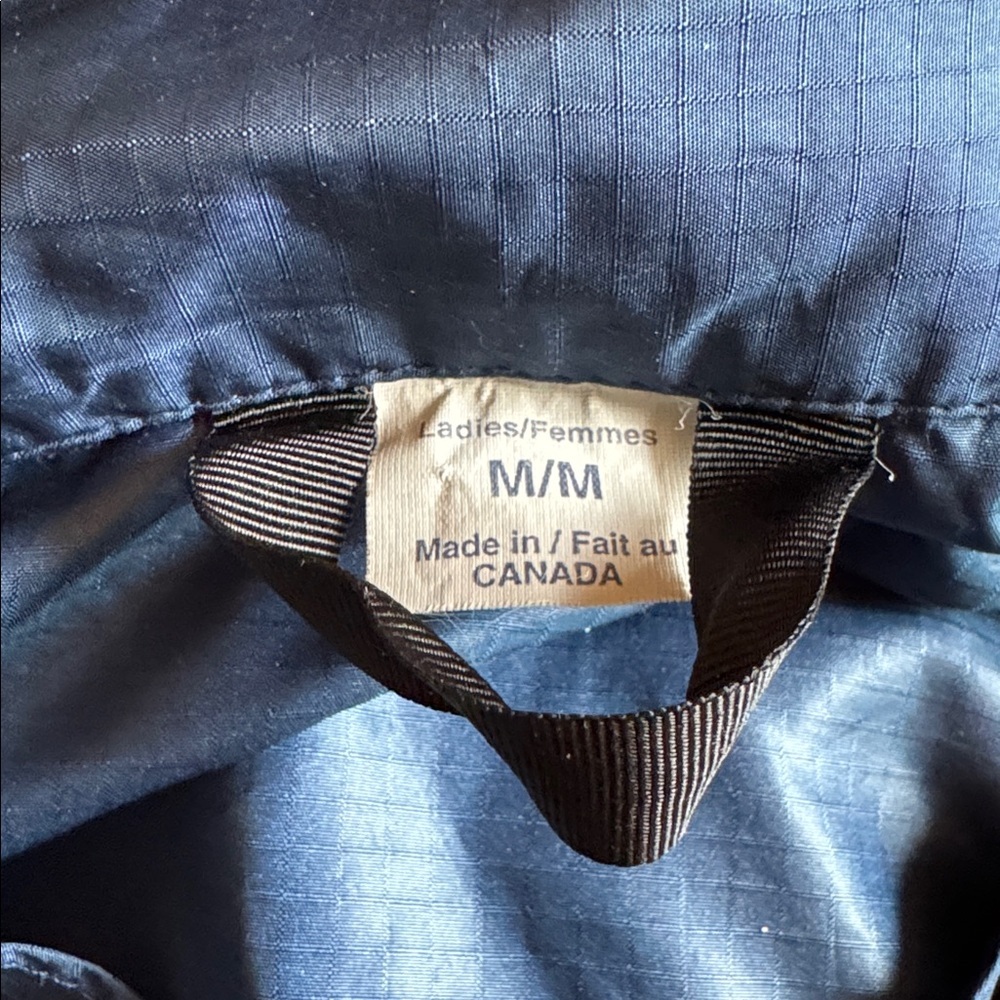 Vintage MEC 1/4 Zip Windbreaker - Picture 9 of 11